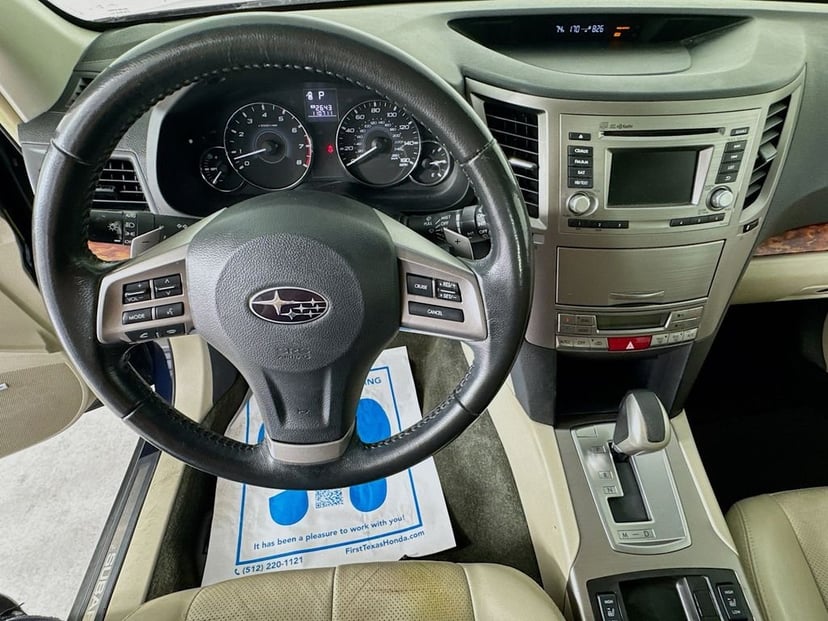 2012 Subaru Outback - Image 13