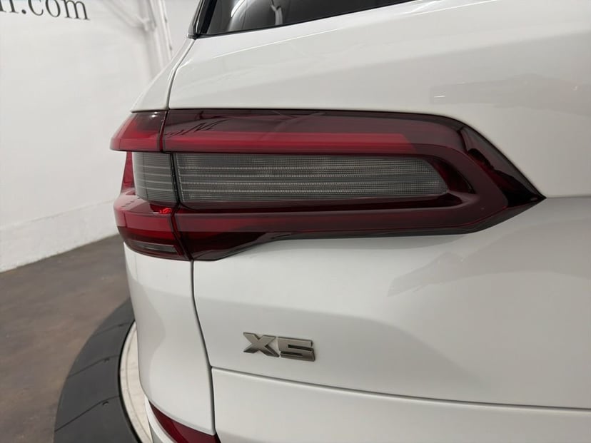 2023 BMW X5 - Image 12