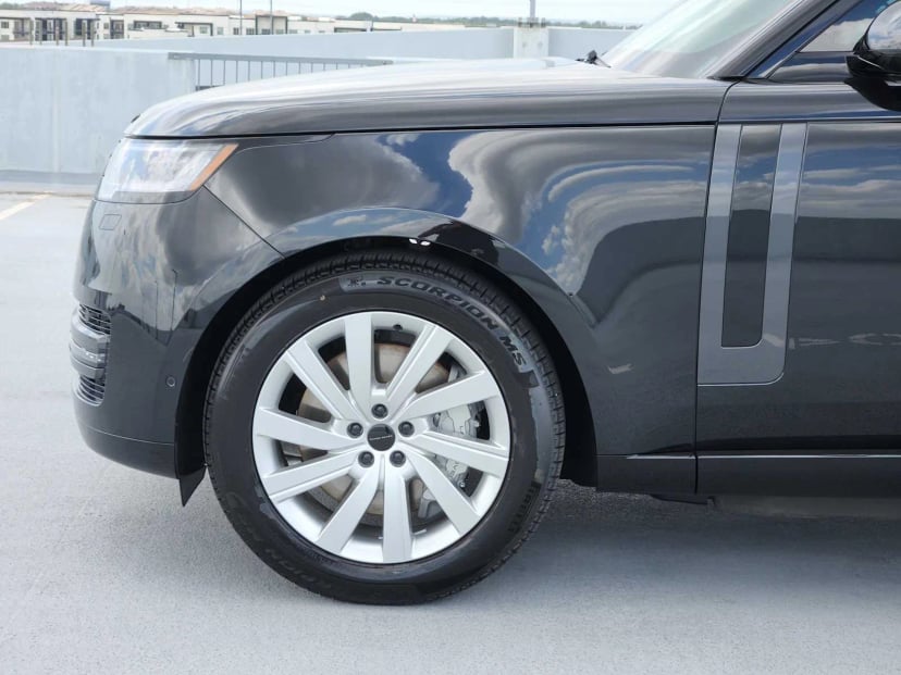 2026 LAND ROVER Range Rover - Image 9