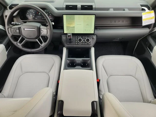 2026 Land Rover Defender 130 - Image 17