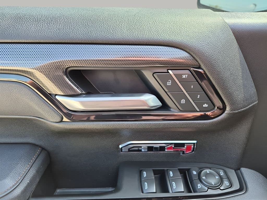 2025 GMC Sierra 1500 - Image 27