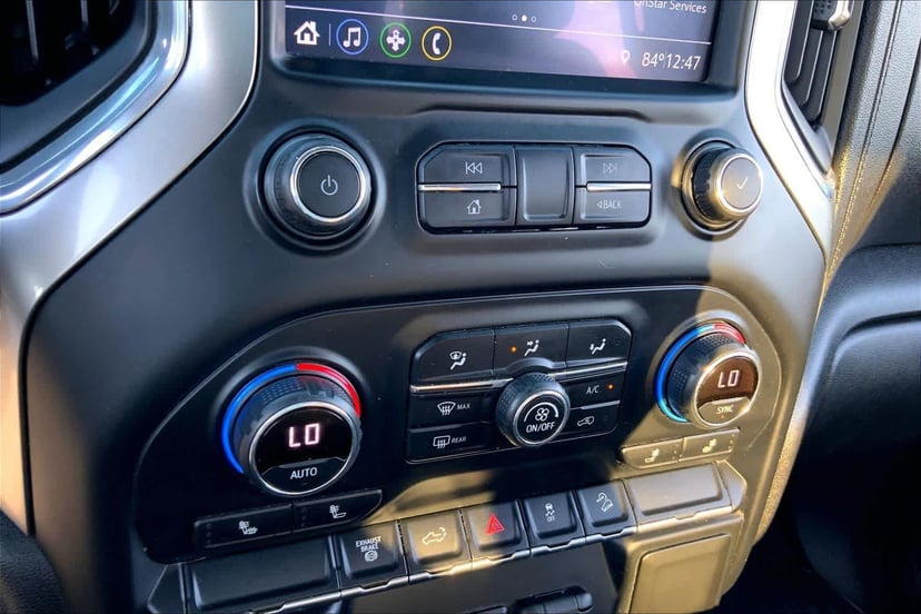 2021 Chevrolet Silverado 2500HD - Image 32