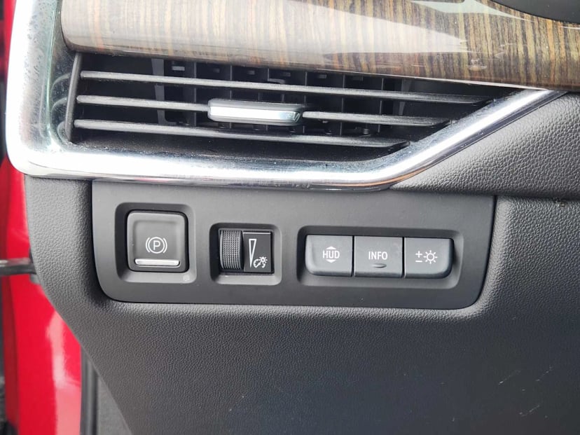 2020 Cadillac XT4 - Image 22