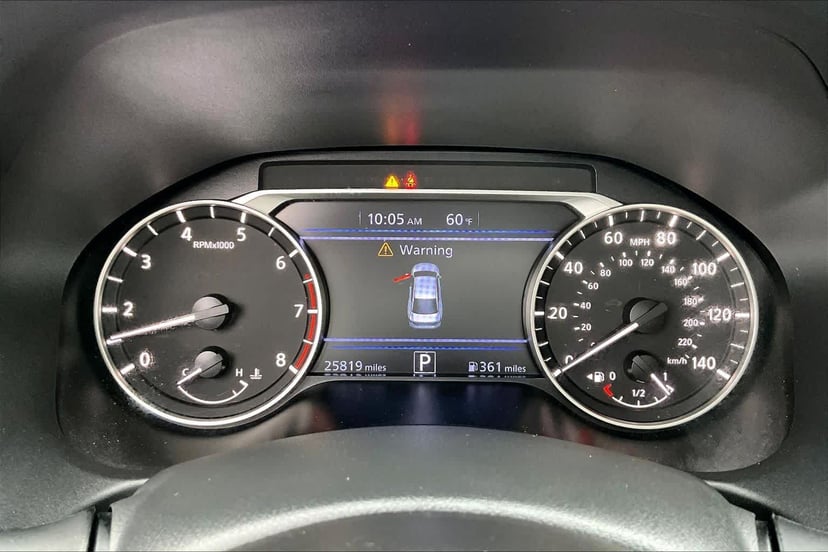 2025 Nissan Altima - Image 26