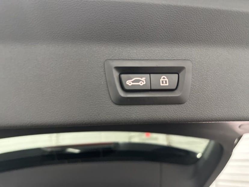 2022 BMW X3 - Image 24