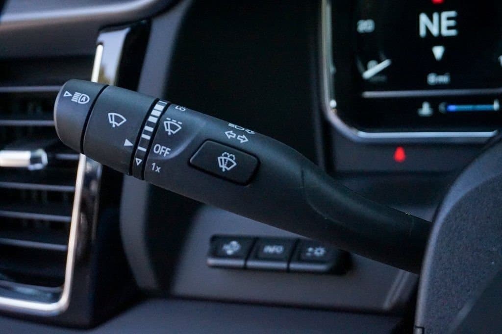 2025 GMC Sierra 1500 - Image 25