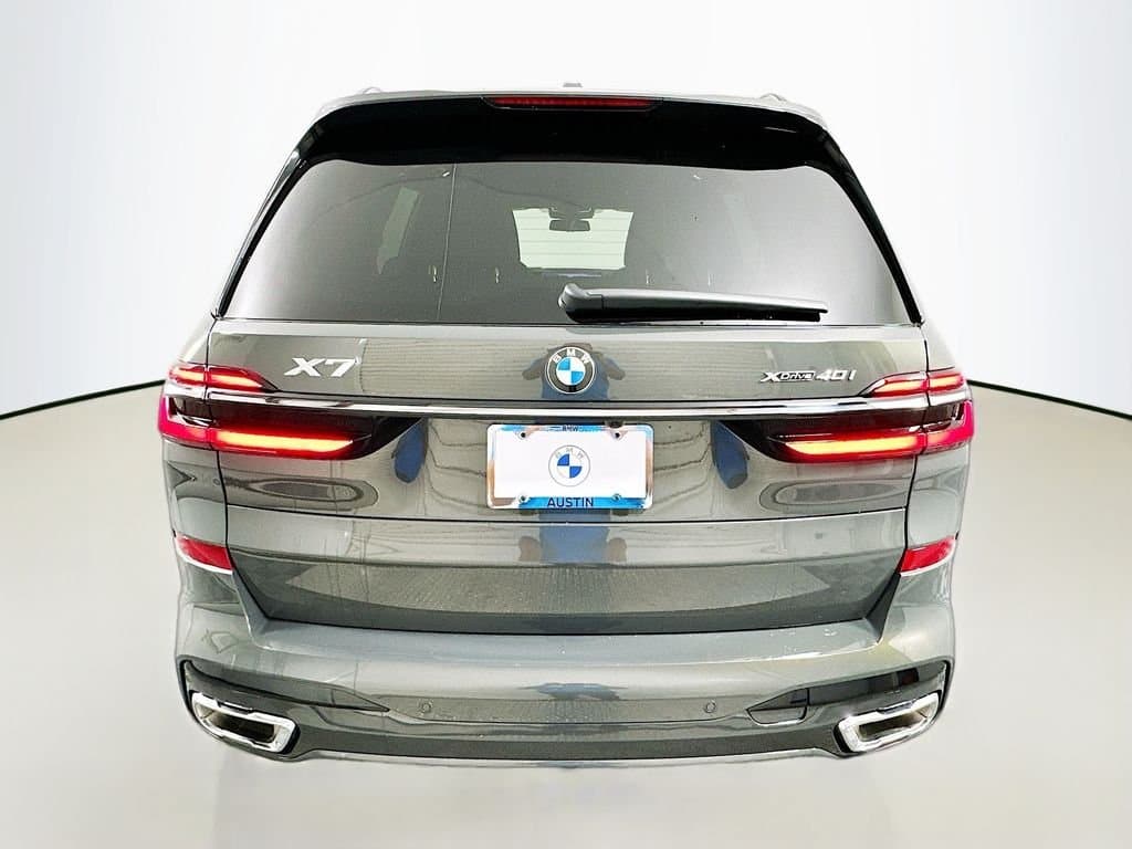 2026 BMW X7 - Image 6