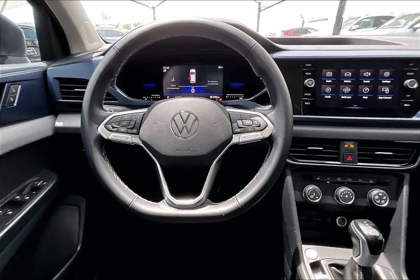 2022 Volkswagen Taos - Image 6