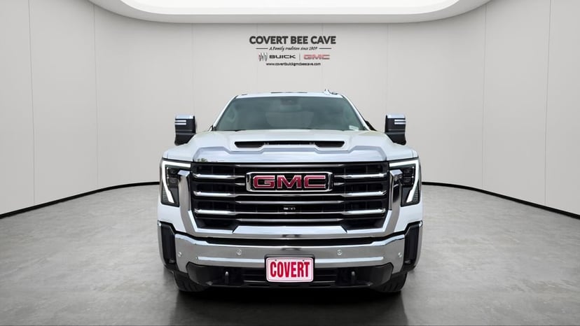 2024 GMC Sierra 2500HD - Image 2