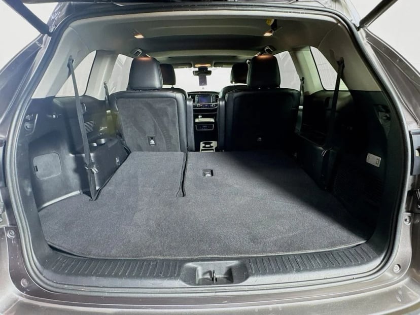 2018 Toyota Highlander - Image 32