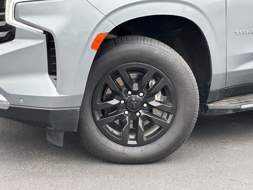 2023 Chevrolet Tahoe - Image 2