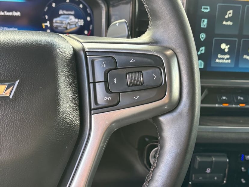 2025 Chevrolet Silverado 1500 - Image 12