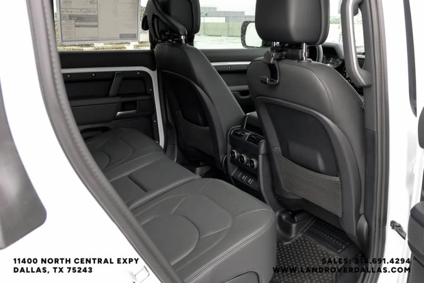 2026 Land Rover Defender 110 - Image 41