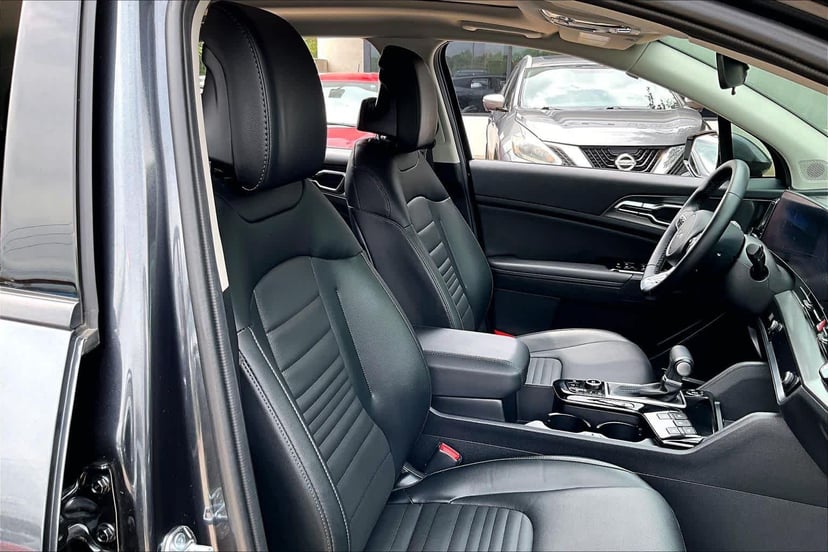 2024 Kia Sportage - Image 9