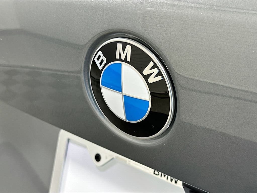 2026 BMW X5 - Image 22