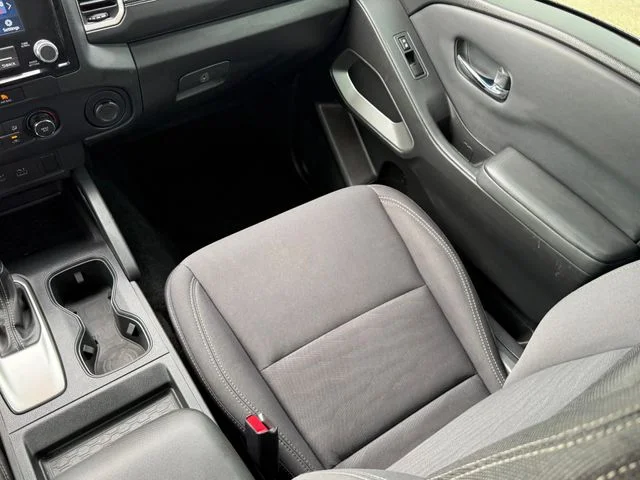 2022 Nissan Frontier - Image 22