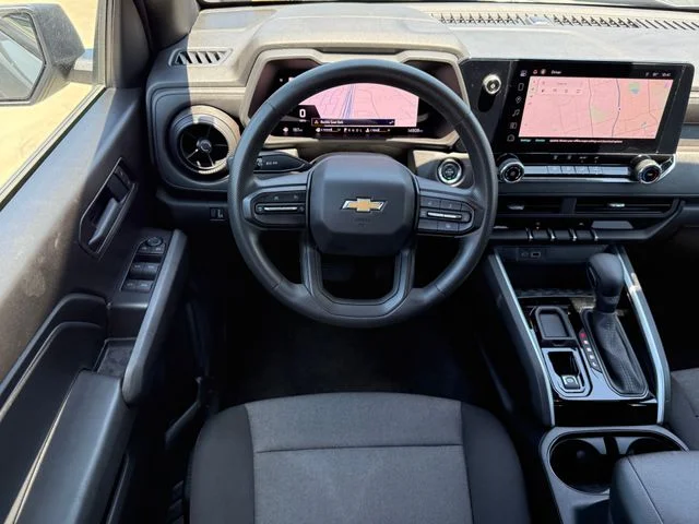 2025 Chevrolet Colorado - Image 22
