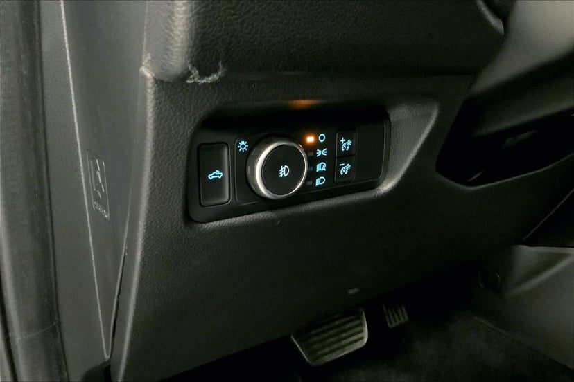 2025 Ford Ranger - Image 18