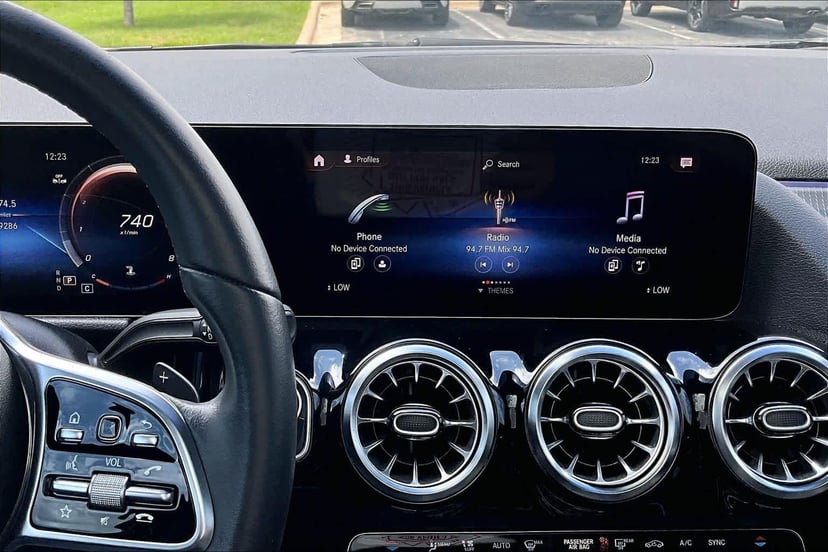 2023 Mercedes-Benz GLA 250 - Image 7