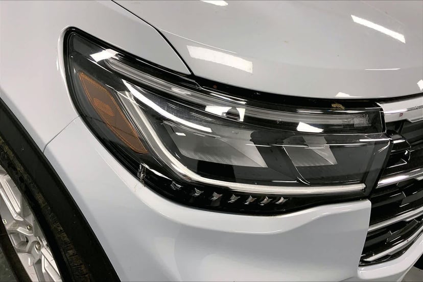 2026 Ford Explorer - Image 13