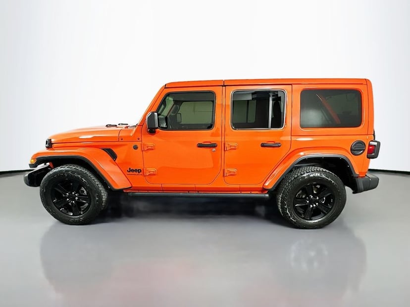 2023 Jeep Wrangler - Image 8