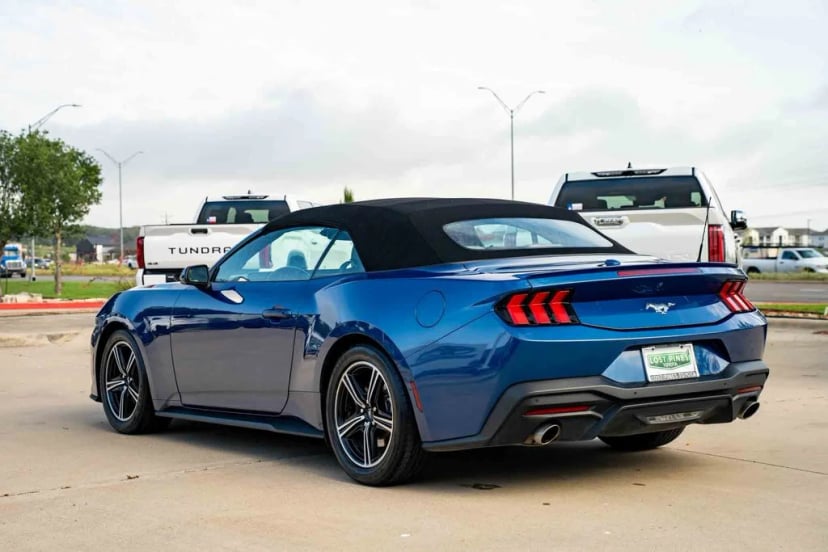 2024 Ford Mustang - Image 3