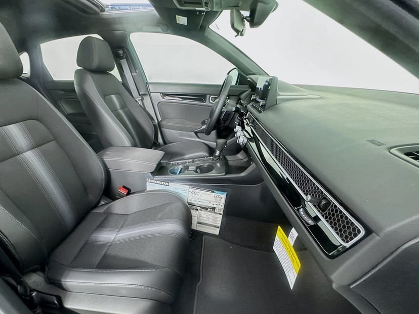2026 Honda Civic Hybrid - Image 37