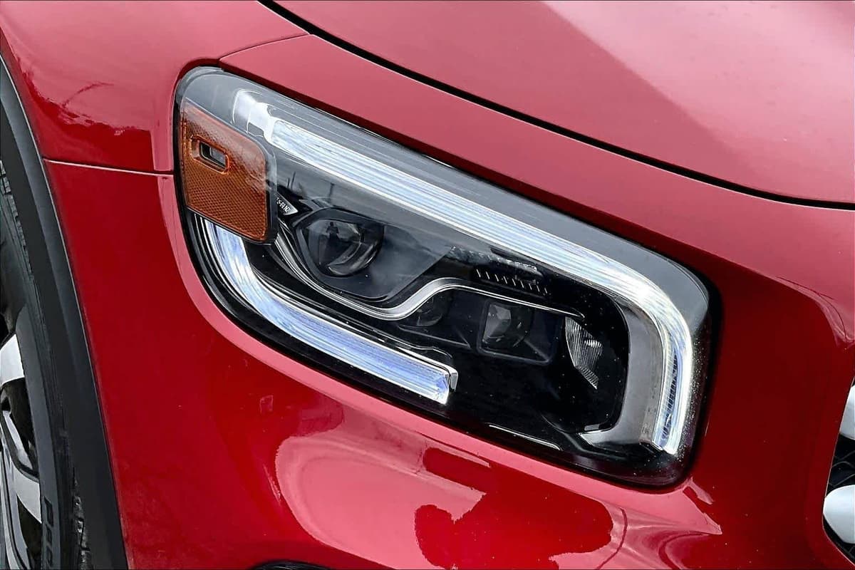 2022 Mercedes-Benz GLB 250 - Image 27