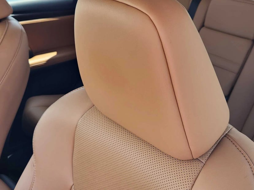 2022 Lexus RX 350 - Image 14