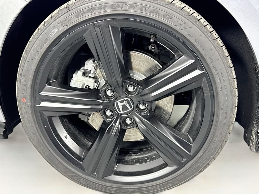 2026 Honda Accord Hybrid - Image 15