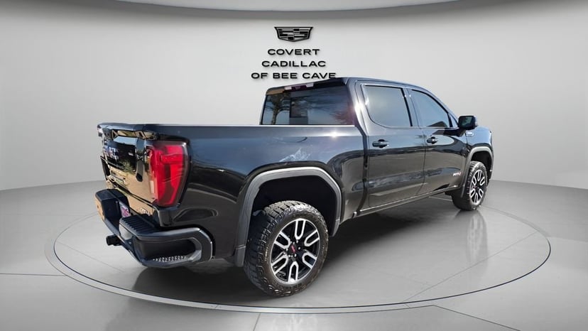2023 GMC Sierra 1500 - Image 9