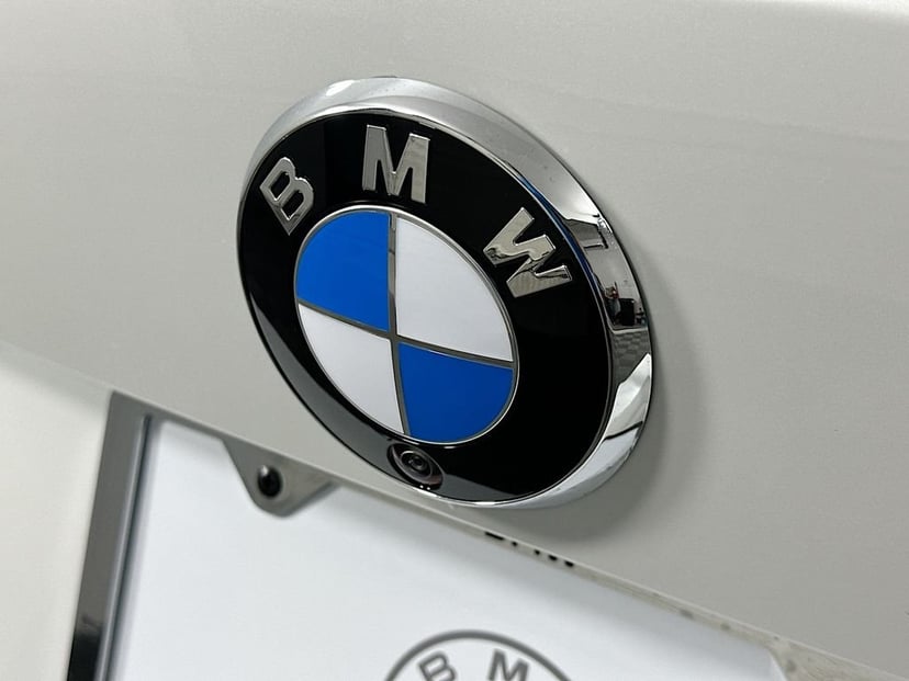 2026 BMW i4 - Image 22
