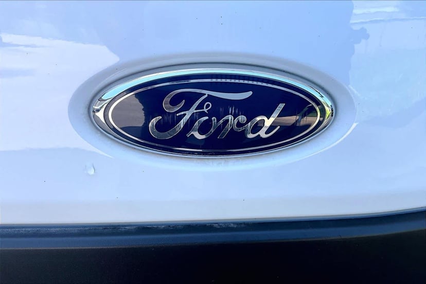 2023 Ford Transit Passenger Wagon - Image 30