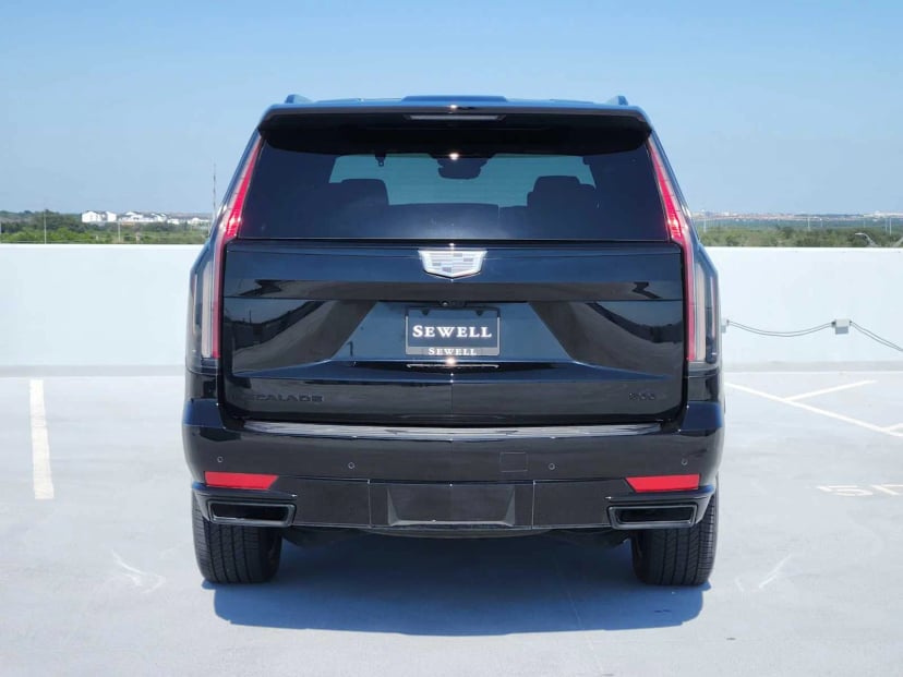 2024 Cadillac Escalade - Image 6