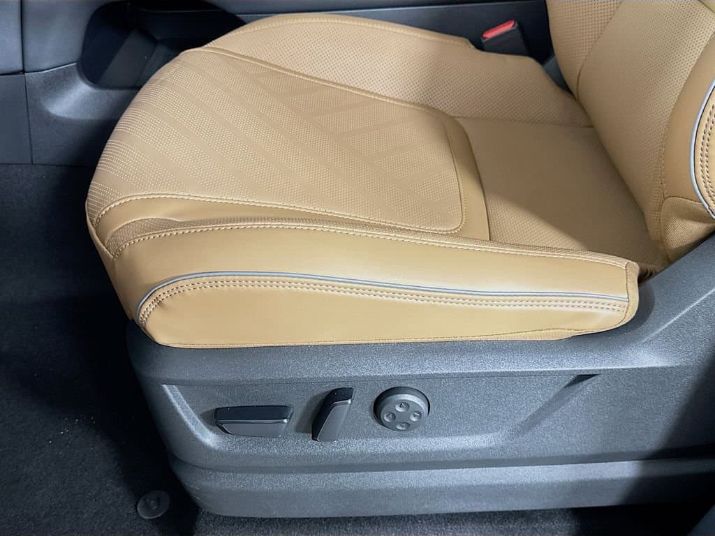 2026 INFINITI QX80 - Image 24