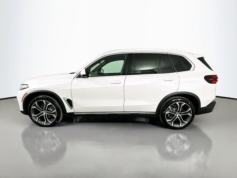 2026 BMW X5 - Image 8
