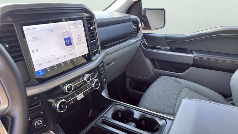 2025 Ford F-150 - Image 20