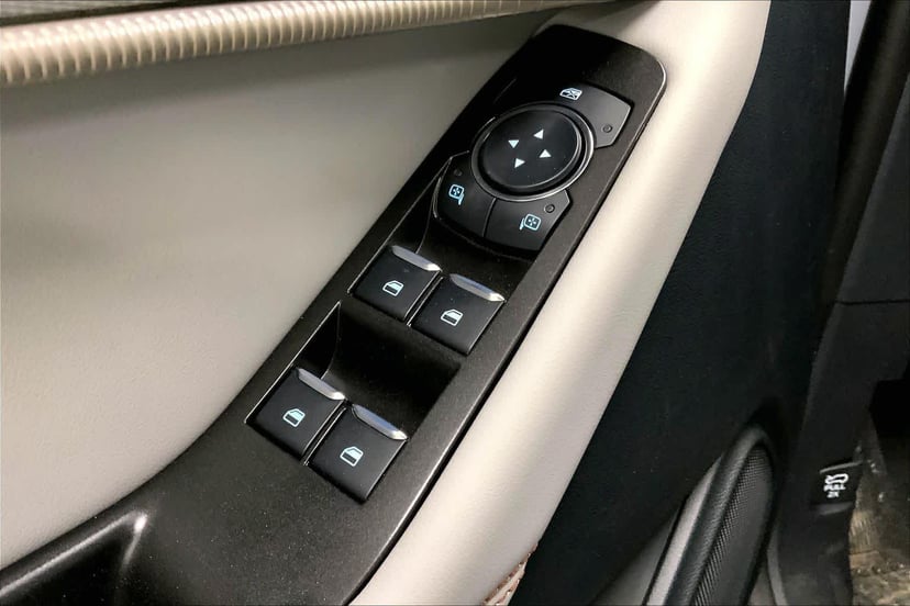 2026 Ford Explorer - Image 17