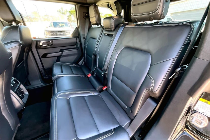 2025 Ford Bronco - Image 21
