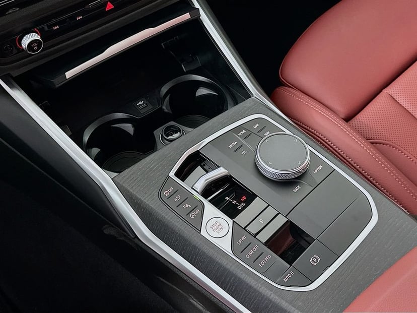 2026 BMW 3 Series - Image 15