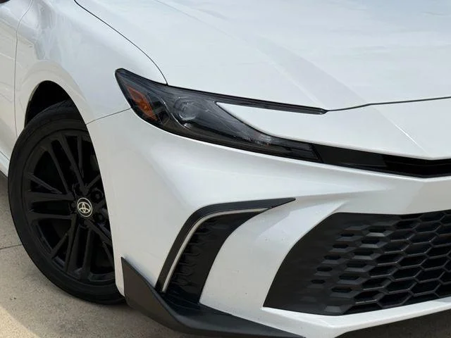 2025 Toyota Camry - Image 3