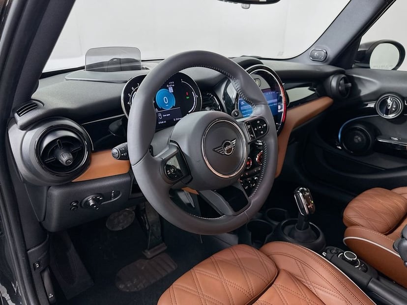 2023 MINI Cooper S - Image 9