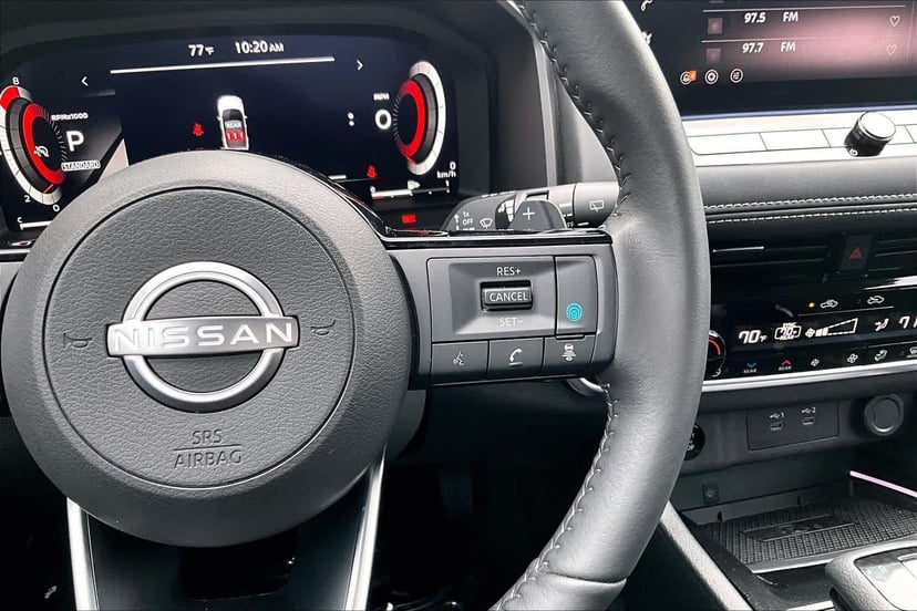 2024 Nissan Rogue - Image 25