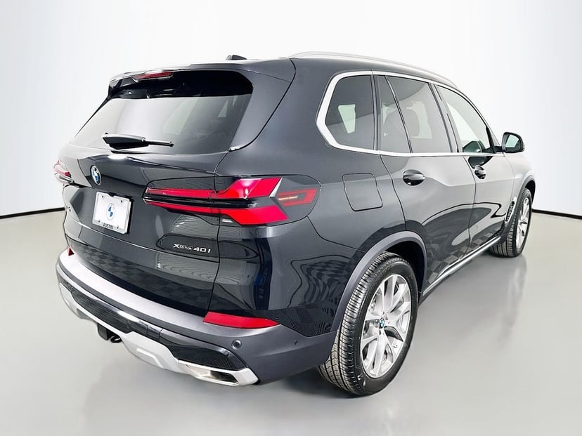 2026 BMW X5 - Image 5
