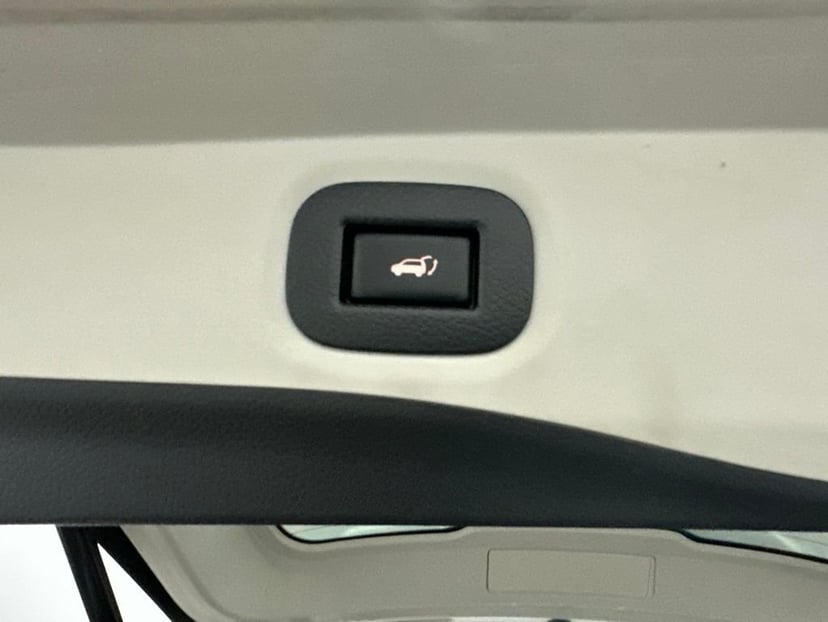 2015 Nissan Rogue - Image 23