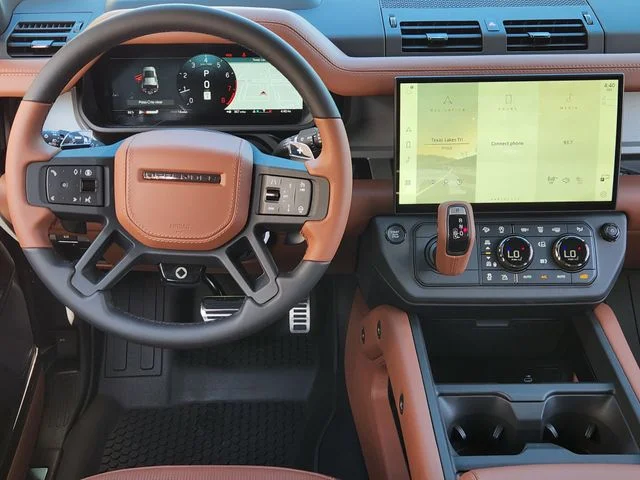 2026 Land Rover Defender 110 - Image 26