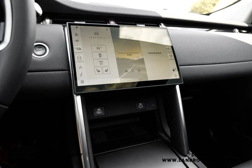 2025 Land Rover Discovery Sport - Image 14