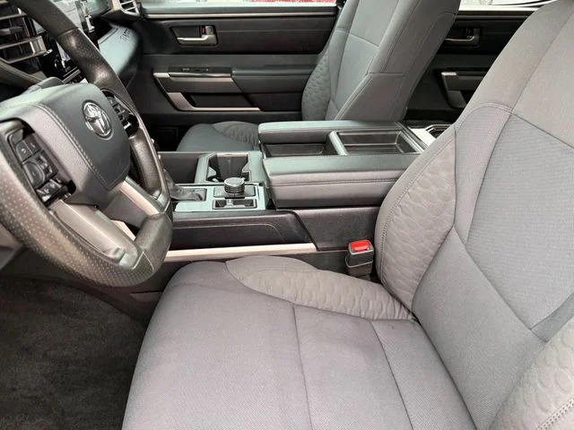 2022 Toyota Tundra - Image 8