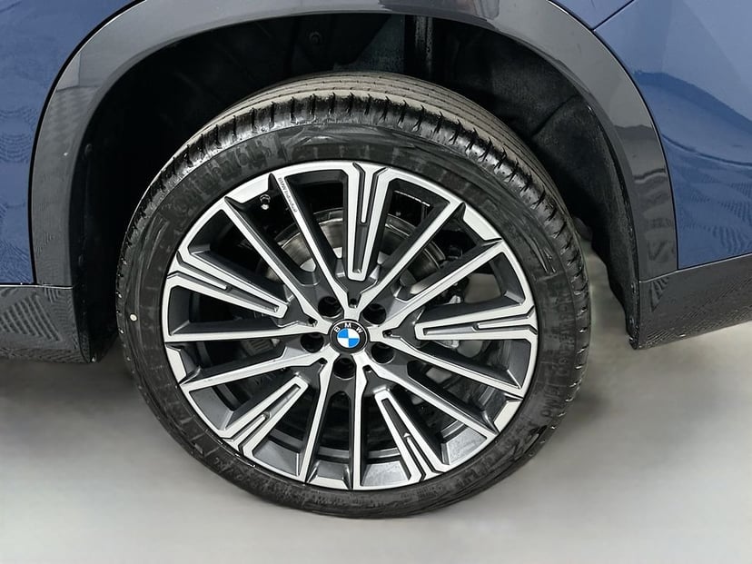 2026 BMW X1 - Image 23
