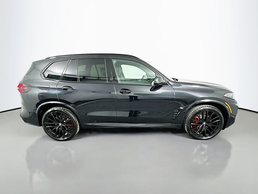 2026 BMW X5 - Image 4